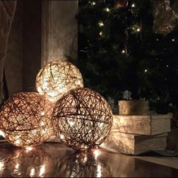 Sphere lights - Picture 2 of 3